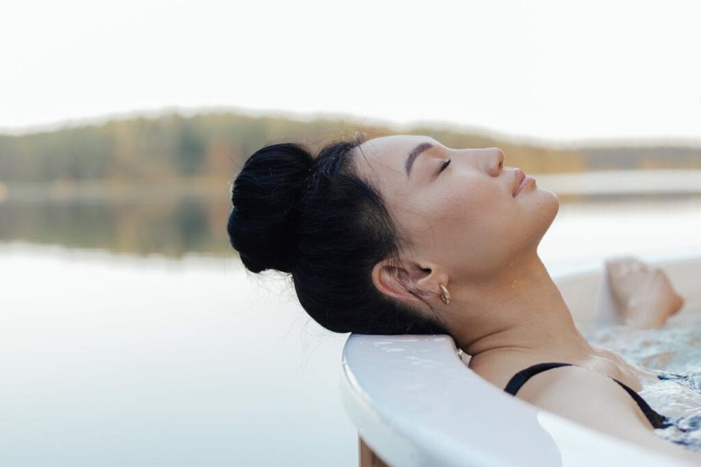 Ice Baths: The Chilly Health Trend Demystified - Cold Water, Hot Benefits